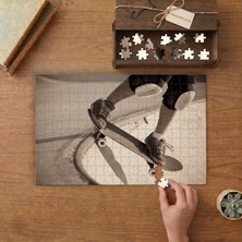 Kaykay Süren Ayaklar Tasarımı 240 Parça Ahşap Puzzle Ahşap Kutuda  MP03458