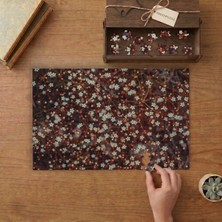 Beyaz Çiçekler Tasarımı 240 Parça Ahşap Puzzle Ahşap Kutuda  MP06774