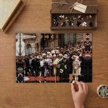 Atatürk Kılık Kıyafet Devrimi  Tasarımı 240 Parça Ahşap Puzzle Ahşap Kutuda  MP06348