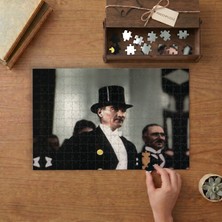 Ulu Önder Mustafa Kemal Atatürk  Tasarımı 240 Parça Ahşap Puzzle Ahşap Kutuda  MP06948