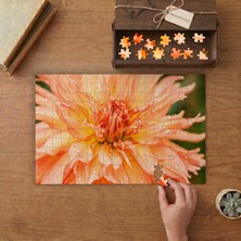 Turuncu Dahlia Çiçeği  Tasarımı 240 Parça Ahşap Puzzle Ahşap Kutuda  MP00996