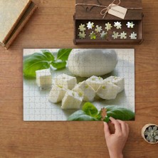 Buratta Peyniri ve Taze Fesleğen Yaprakları Tasarımı 240 Parça Ahşap Puzzle Ahşap Kutuda  MP01780