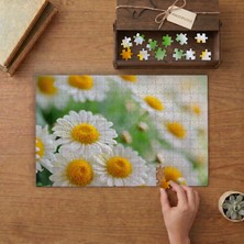 Kır Bahçesi Beyaz Papatyalar Tasarımı 240 Parça Ahşap Puzzle Ahşap Kutuda  MP00569