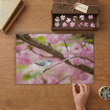 Dalda Mavi Kuş - Kiraz Çiçekleri  Tasarımı 240 Parça Ahşap Puzzle Ahşap Kutuda  MP10156