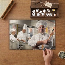 Mutfaktaki Aşçılar Tasarımı 240 Parça Ahşap Puzzle Ahşap Kutuda  MP00636