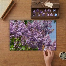 Mor ve Canlı Leylaklar Tasarımı 240 Parça Ahşap Puzzle Ahşap Kutuda  MP07743