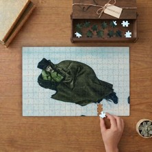Mustafa Kemal Atatürk Kar Üstünde Uyurken Tasarımı 240 Parça Ahşap Puzzle Ahşap Kutuda  MP06957