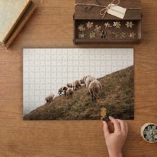 Gezen Koyunlar - Dağda Koyunlar Tasarımı 240 Parça Ahşap Puzzle Ahşap Kutuda  MP02118