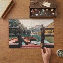 Berrak Dağ Gölü Karlı Dağlar - Doğa Manzarası Tasarımı 240 Parça Ahşap Puzzle Ahşap Kutuda  MP02107