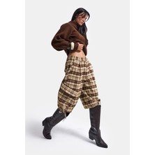 It's Basic Kadın Kahve Ekose W6-16 Maxi Kargo Cep Tasarım Bermuda Şort