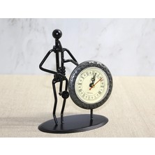 Uravas Store Metal Saatli Saksafon Çalan Müzisyen ALK4335