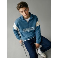 Lc Waikiki Yeni Sezon Dik Yaka Berlin Baskılı Erkek Çocuk Kalın Sweatshirt