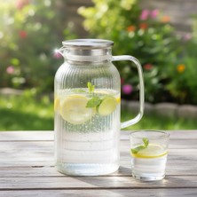 OEM Silikon Fitilli Borosilikat Cam Sürahi (2000 Ml) - Metal Kapaklı, Isıya Dayanıklı, Süzgeçli Şeffaf Buzlu Çay ve Limonata Karafı