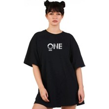 Tarz Yeri Kadın Baskılı T-Shirt Kısa Kol Bisiklet Yaka Oversize Rahat Kalıp Tişört - Siyah