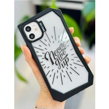 Iphone 11 ile Uyumlu Kenarı Asimetrik Baskı Tasarımlı Yumuşak Silikon Kılıf