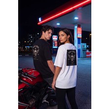 Black Nova Oversize Baskılı Unisex Tişört Night Riders Beyaz