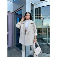 Bellavita Botuique Balıksırtı Desenli Oversize Ceket – Ekru