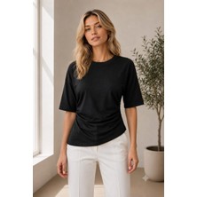 Kulis Etek Çaprazyırtmaç Kadın T-Shirt