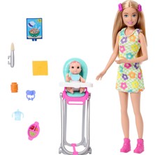 Bg Store Aksesuarlarla Birlikte Gelen  Skipper Bebek ve Oyun Seti, Yemek Zamanı Temalı Bebek Bakıcılığı Seti, Renk Değiştiren Oyuncak, HTK35