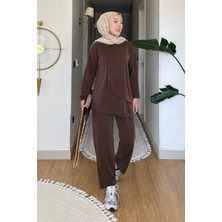 Tesettür Diyarı Pamir Pike Orijinal Modal Kumaş Asimetrik Parçalı Tesettür Takım- Kahverengi