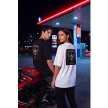 Black Nova Oversize Baskılı Unisex Tişört Night Riders Beyaz