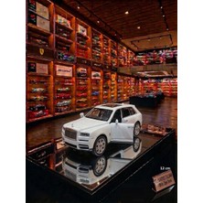 Oyuncak Sahili Rolls Royce Cullinan 12CM Dıecast Metal 1,36 Koleksıyon Çekbırak Model Cullınan Araba Kapı Açılır Metalic Beyaz