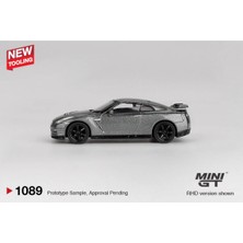 Mını Gt Mini Gt 1/64 Nıssan Gt-R 2013 Dark Metal Gray (Nısmo R35 Crs Version)