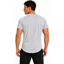 Erkek Oval Etek Hızlı Kuruma Özellikli Atletik Teknik Spor T-Shirt