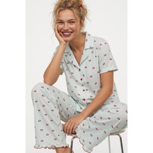Siyah İnci Yeşil Kareli Kiraz Desenli Ince Soft Örme Mevsimlik Düğmeli Pijama Takımı 8043