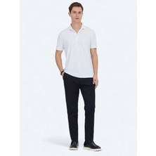 Beyaz Jakarlı Polo Yaka T-Shirt