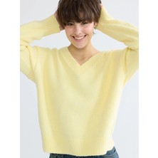 Lc Waikiki Yeni Sezon V Yaka Oversize Kadın Triko Kazak