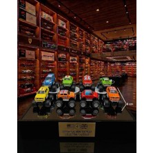Oyuncak Sahili Metal Canavar Kamyonlar Ülke Bayraklı Çekbırak Motorlu 8cm Kaliteli Oyuncaklar 8 Adet Birden Diecast Demir Araba Seti