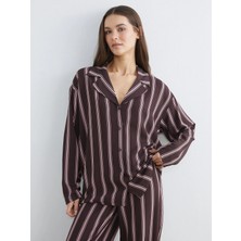 Lc Waikiki Yeni Sezon Gömlek Yaka Çizgili Kadın Pijama Takımı