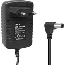 Renas Store Powermaster PM-16737 5 Volt - 3 Amper 5.5*2.5 mm Uçlu Plastik Kasa Adaptör