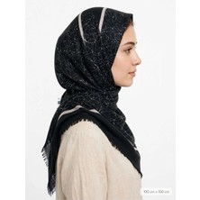 Beyce Başörtüsü Siyah Desenli Dört Mevsim 1 Adet Kaliteli Kullanışlı Güzel Şık ( Ebadı : 100 cm x 100 cm )