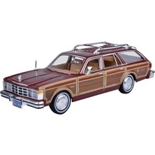 Renas Store Üreticiniz 73331 1:24 1979 Chrysler Lebaron Town Country