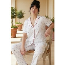 Siyah İnci Beyaz Çiçek Desenli Büyük Beden Battal Boy Düğmeli Biyeli Viskon Örme Pijama Takım 26120962