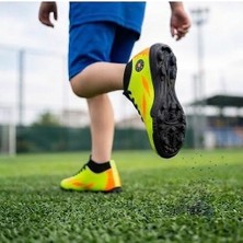 Çocuk Halı Saha Futbol Ayakkabısı – Hafif, Kaymaz Tabanlı, Bağcıklı Kramponsuz Spor Ayakkabı
