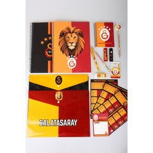 x Dekomus Lisanslı Galatasaray 17 Parça Premium Kırtasiye Seti A4 Defter,çıtçıt Dosya,uçlu Kalem