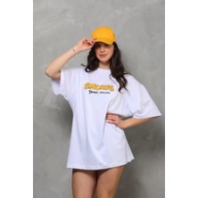 Modayakamoz Unisex Bisiklet Yaka Baskılı Oversize T-Shirt - Beyaz