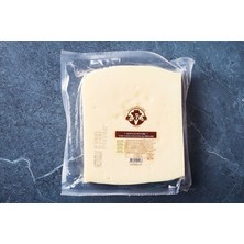 Montreal Az Tuzlu Manyas Peyniri 450 G ( 1 Adet )