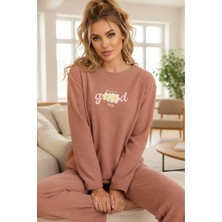 Siyah İnci Pudra Nakışlı Havlu Kumaş Örme Pijama TAKIM25226008