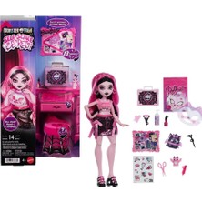Bg Store Güzellik Sırları Draculaura Bebek ve Aksesuar Seti, Face Roller ve Özelleştirilebilir Ilham Panosu Gibi 13 Gerçekçi Sürpriz, JHK43