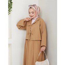 Exit Collection Kadın Tesettür Gofre Kumaş Crop Sütlü Kahve Önden Bağlamalı Şık Modern Etekli Ikili Kimono Takım