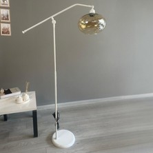 Bamyum Solvia Bal Rengi Cam Beyaz Gövde F Kol Hareketli Başlık Lambader Modern Metal Zemin Lambası