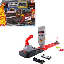 Hot Wheels F1 Hızlı Başlangıç Pisti Yenilenen Arabalar, JNN35