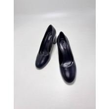 Kuum K145-26570 Fashıon  Sıyah  Kadın Ayakkabı