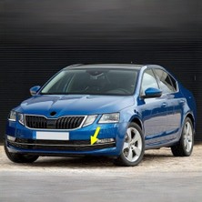 Mey İthalat Ön Sol Sis Farı Çerçevesi Krom 5E0807681G Skoda Octavia 3 ile Uyumlu 2017-2020
