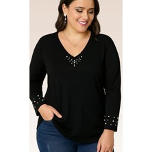 Curvy Trend Büyük Beden Yaka Ucu ve Kol Ucu Inci Işlemeli V Yaka Uzun Kol Geniş Etekli Bluz Siyah