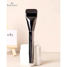 Mey İthalat Ruby Face Fondöten Fırçası - Homojen Dağılım Sağlayan Fondöten Fırçası, Makyaj Fırçası